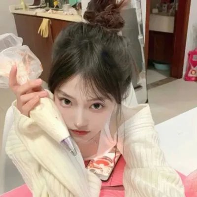 阿罗有枝彩色笔